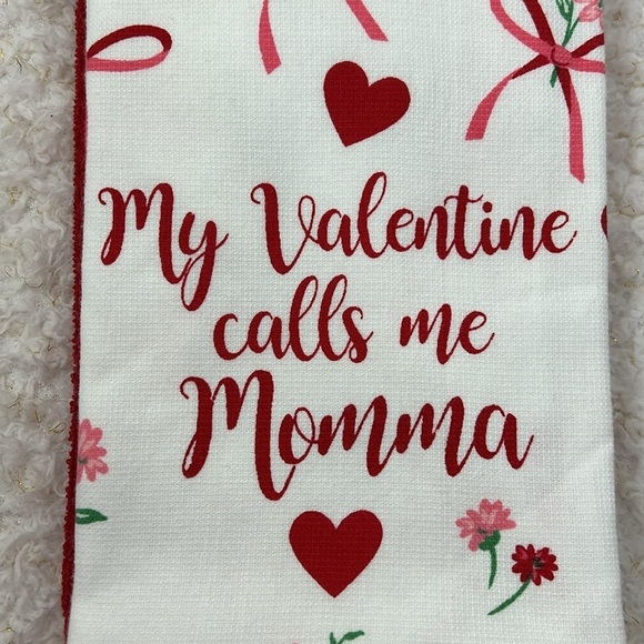 Deborah Connolly Other - Deborah Connolly Designs Kitchen Towel set of 3 towels